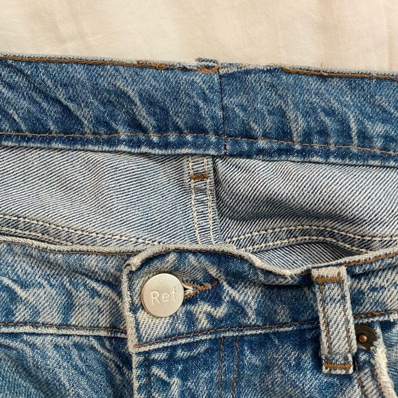 REFORMATION STRAIGHT LEG JEAN - Picture 4 of 7